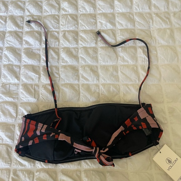 Volcom Black and Red Bikini Top - Picture 4 of 9